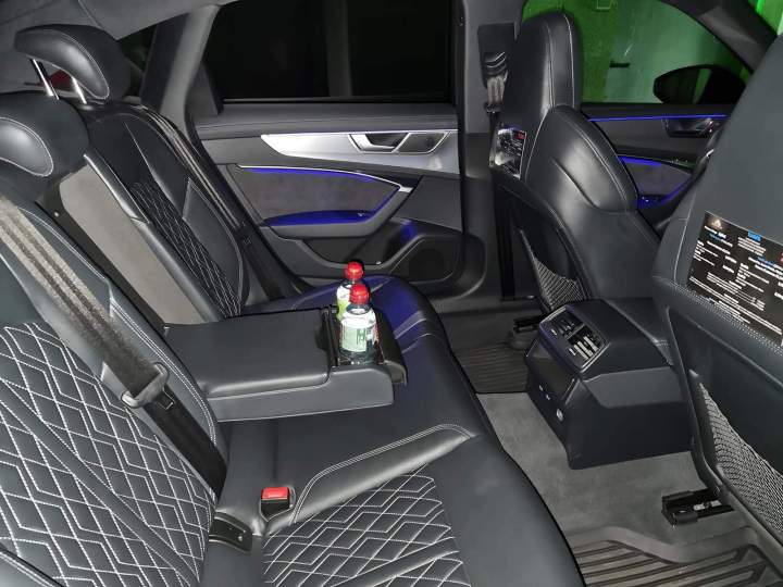 Taxi haut de gamme Chauffeur privé Conches-en-Ouche