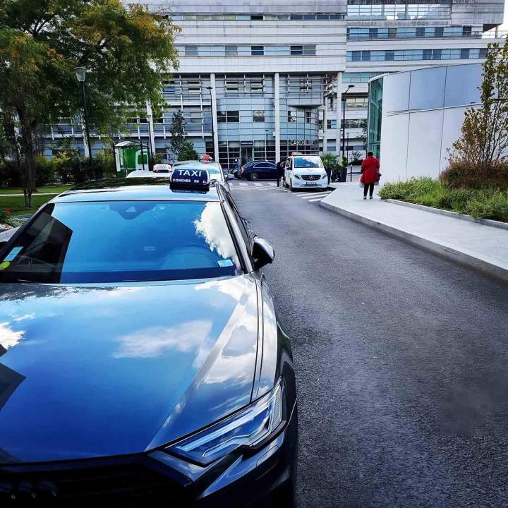 Taxi mariage Transport événementiel Conches-en-Ouche
